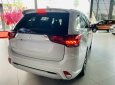 Mitsubishi Outlander 2022 - xe sẵn giao ngay giá cực tốt