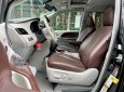 Toyota Sienna 2013 - Màu đen/nâu