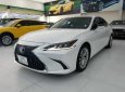 Lexus ES 300 2020 - Hybrid model 2021