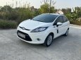 Ford Fiesta 2013 - Màu trắng giá ưu đãi