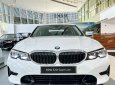 BMW 320i 2022 - [Xế  xịn - Tết sang] Sẵn màu trắng + Bộ quà tặng + phụ kiện cao cấp + Bảo hiểm. LH hotline nhận báo giá cạnh tranh nhất