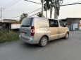 Hyundai Grand Starex Gia đình bán  Starex 2010 bạc 6 chỗ 800kg 2010 - Gia đình bán Hyundai Starex 2010 bạc 6 chỗ 800kg