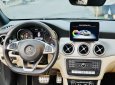 Mercedes-Benz CLA 250 2018 - Màu đen nội thất đen kem