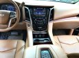 Cadillac Escalade 2016 - Xe màu đen, nội thất nâu da bò