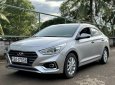 Hyundai Accent 2020 - Màu bạc xe gia đình, giá 404tr