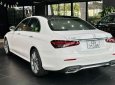 Mercedes-Benz E300 2022 - Xe đã ra biển nhưng chưa lăn bánh