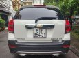 Chevrolet Captiva 2016 - Gia đình cần bán đăng ký: 02/2017 màu trắng, GĐ sử dụng mới 98%