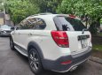 Chevrolet Captiva 2016 - Gia đình cần bán đăng ký: 02/2017 màu trắng, GĐ sử dụng mới 98%