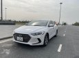 Hyundai Elantra 2018 - Màu trắng xe gia đình