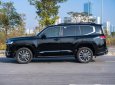 Toyota Land Cruiser 2021 - Xe màu đen, nhập khẩu