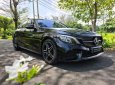 Mercedes-Benz C300 2018 - Màu đen nội thất nâu giá siêu tốt