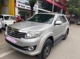 Toyota Fortuner 2015 - Màu bạc số tự động