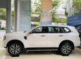 Ford Everest 2022 - Đủ màu giao ngay tháng 1, giá siêu hợp lý, lắp full gói phụ kiện. Trả trước 20% lãi thấp, thủ tục a-z, giao xe tận nơi