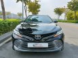 Toyota Camry 2020 - Màu đen, nhập khẩu nguyên chiếc