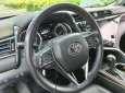 Toyota Camry 2020 - Màu đen, nhập khẩu nguyên chiếc