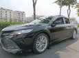 Toyota Camry 2020 - Màu đen, nhập khẩu nguyên chiếc