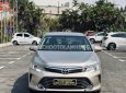 Toyota Camry 2016 - Giá 636 triệu