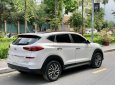 Hyundai Tucson 2020 - Màu trắng, biển Hà Nội - Cửa sổ trời toàn cảnh