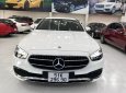 Mercedes-Benz E180 2022 - Model 2022, màu trắng, nội thất đen, odo 60km