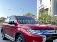Mitsubishi Outlander 2018 - Màu đỏ giá cạnh tranh