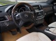 Mercedes-Benz GL 500 2016 - Màu đen, nội thất kem