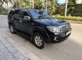 Toyota Fortuner 2010 - Xe màu đen