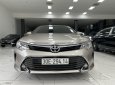 Toyota Camry 2.5Q 2017 - Bán ô tô Toyota Camry 2.5Q sản xuất năm  2017, màu vàng cát tên cá nhân