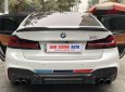 BMW 530i 2019 - Độ cực nhiều đồ chơi