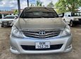 Toyota Innova 2009 - Màu bạc số sàn