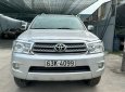 Toyota Fortuner 2009 - Màu bạc số sàn