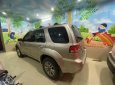 Ford Escape 2010 - Xe gia đình đi ít