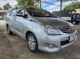 Toyota Innova 2009 - Màu bạc số sàn