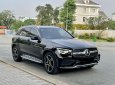 Mercedes-Benz GLC 300 2019 - Màu đen, nội thất kem