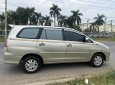 Toyota Innova 2008 - Màu bạc xe gia đình