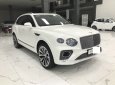 Bentley Bentayga 2022 - Biển Hà Nội, cam kết mới như xe mới