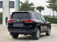 Toyota Land Cruiser 2022 - LC 300 facelift mới được nâng cấp nhiều trang bị