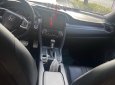 Honda Civic 2018 - Màu trắng, giá 620tr