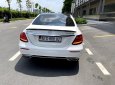 Mercedes-Benz E250 2019 - Đã độ lên E300 full carbon model 2019 biển số vip