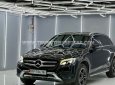 Mercedes-Benz GLC 250 2016 - Màu đen, giá cạnh tranh