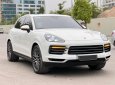 Porsche Cayenne 2018 - Bán xe màu trắng