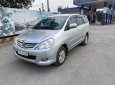 Toyota Innova 2010 - Màu bạc