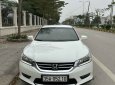 Honda Accord 2014 - Màu trắng, nhập khẩu nguyên chiếc