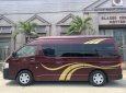 Toyota Hiace 2015 - Màu đỏ, nhập khẩu nguyên chiếc 