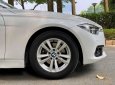 BMW 320i 2016 - Đăng ký lần đầu 2016, nhập khẩu nguyên chiếc, giá chỉ 699tr