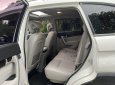 Chevrolet Captiva 2016 - Màu trắng còn mới