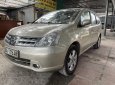 Nissan Livina 2011 - Màu bạc, giá cực tốt