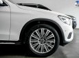 Mercedes-Benz GLC 250 2019 - Màu trắng, nội thất kem