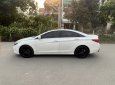 Hyundai Sonata 2010 - Xe màu trắng