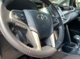 Toyota Innova 2021 - Cần bán xe màu đỏ