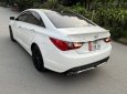 Hyundai Sonata 2010 - Xe màu trắng